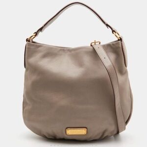 Marc by Marc Jacobs Taupe Leather Classic Q Hillier Bag